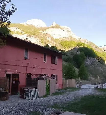 Bed & Breakfast Rifugio Val Serenaia *
